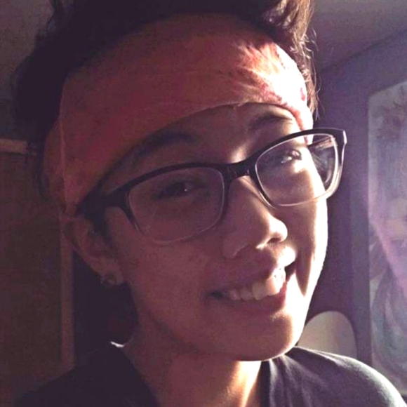 Meet your Posher, Lee - Picture 1 of 1